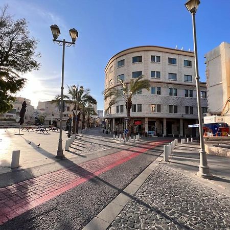 Paris Square Apartments Downtown Haifa Bagian luar foto